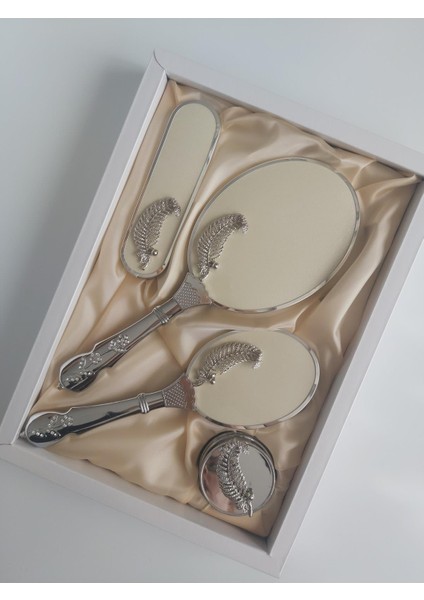 Kırık Beyaz Gelin Bohçası Ayna Tarak Set Takım