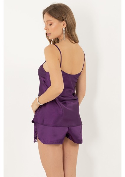 Kadın Saten Güpür Detaylı Şortlu Takım Şık ve Rahat Yazlık İpeksi Duruş fırsatları