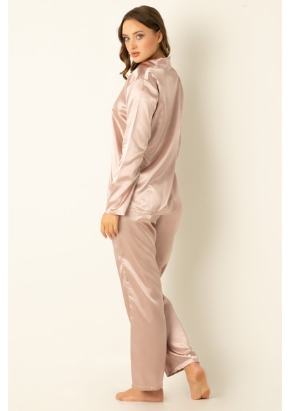 Uzun Kollu Saten Pijama Takımı indirimleri
