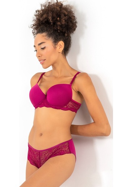 Push-Up Dolgulu Dantel Detaylı Sütyen Takım fırsatları