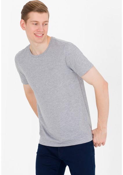 Erkek Gri Melanj Basic T-Shirt 50264918-VR109