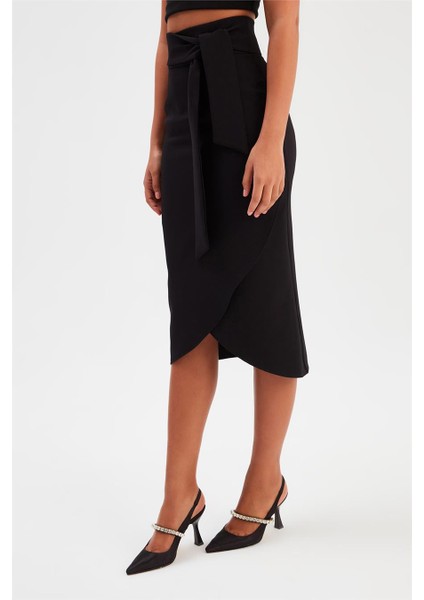 2040-4515 Siyah Kadın Kusaklı Kalem Etek 36-42 fırsatları