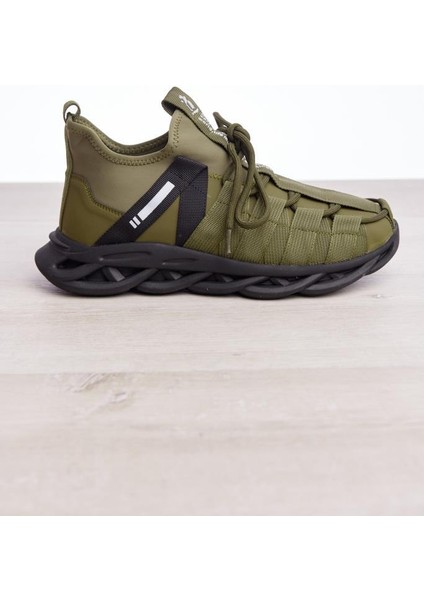 Bağcıklı Aksesuarlı Erkek Sneaker