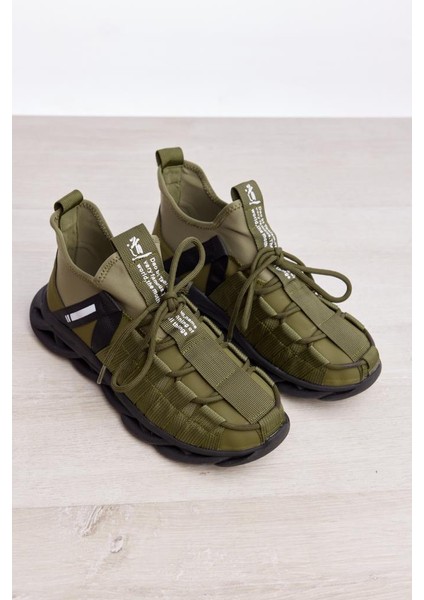 Bağcıklı Aksesuarlı Erkek Sneaker