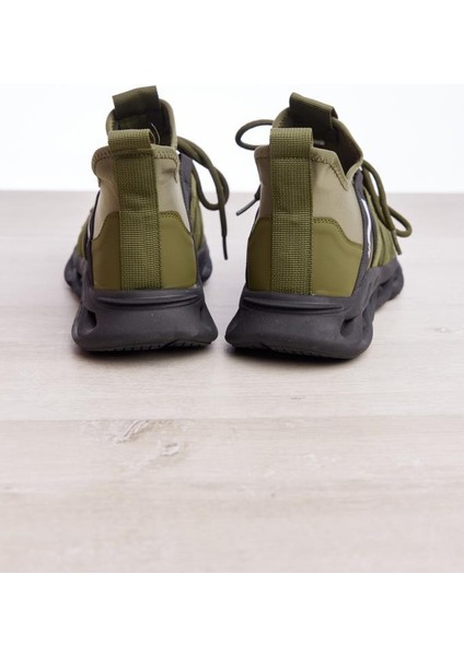 Bağcıklı Aksesuarlı Erkek Sneaker