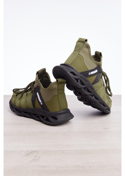 Bağcıklı Aksesuarlı Erkek Sneaker