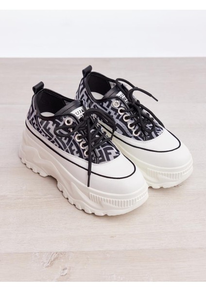 Bağcıklı Yüksek Taban Kadın Sneaker modelleri