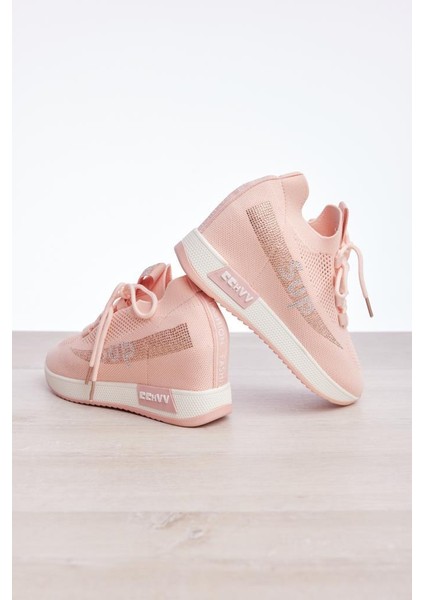 Bağcık Aksesuarlı Gizli Topuk Kadın Sneaker fiyatları