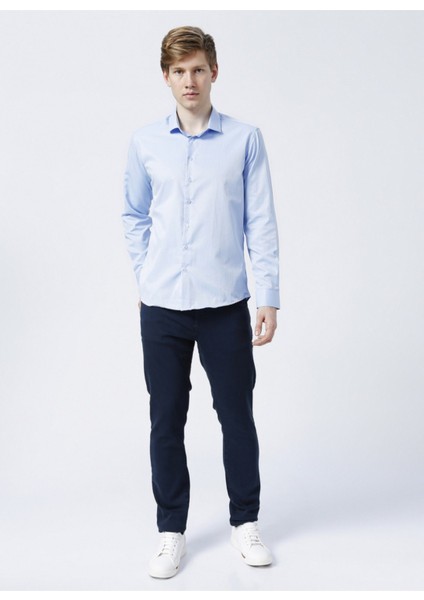 GM2024700271 Klasik Yaka Slim Fit Armürlü Mavi Erkek Gömlek indirimleri