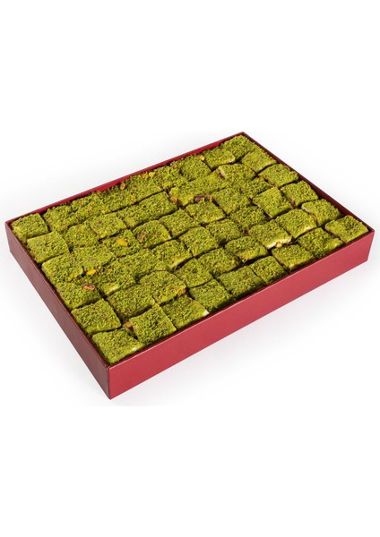 İçi Dışı Antep Fıstıklı Çikolatalı Bohça Lokum (Motif Desenli Kutu)