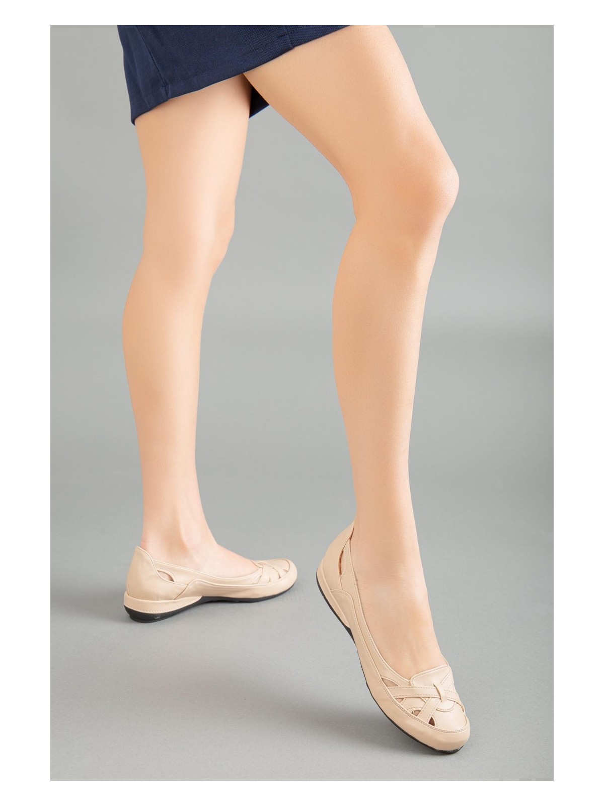 Dilimler Ayakkabı Kafes Model Siyah Büyük Numara Kadın Ayakkabısı Günlük - Görsel 9