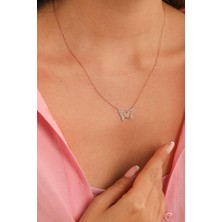 925 Ayar Gümüş Bahçede Kelebek Kolye