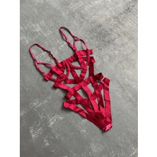 Gece İncisi Kadın Harness Bodysuit %80 Polyester %20 Elastan Açık Yaka Tasarımı ile Şık
