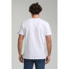 New World Polo Bisiklet Yaka Beyaz Slim Fit Tişört 23SSM20303