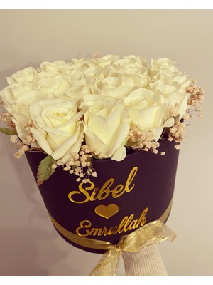 Z&B Flowers İsteme Çiçeği Silindir Kutuda Çiçek Kız İsteme Çiçeği Söz Çiçeği Nişan Çiçeği Kutuda Gül