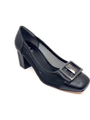 Pierre Cardin Küt Burun Taşlı Tokalı Monogram Desen Topuklu Klasik Ayakkabı - Siyah - 36