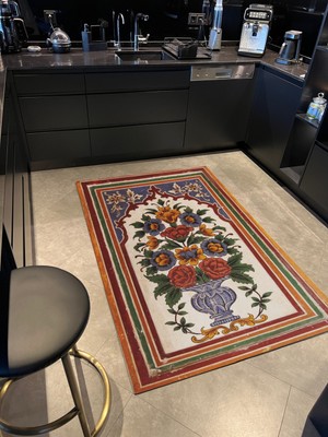 Rugs Modern 

mira 976 Vazoda Çiçekler Temalı Renkli Dokuma Taban Halı