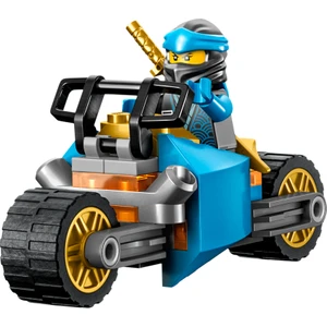 Ninjago - Nya ve Motoru
