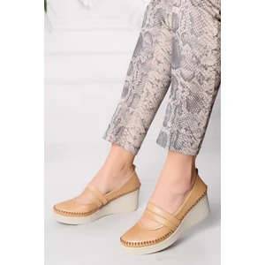 ARTI ARTI AYAKKABI ARTI-ARTI014-14153-5  Hakiki Deri Ortopedik Kadın Bej Ayakkabı