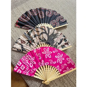 Endonezya Batik Kumaş El Yapımı Ahşap Yelpaze -Büyük Boy 27 cm