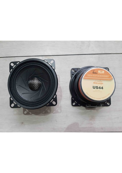 US44 Model 10 cm 750 W 50 Rms Midrange Çifti