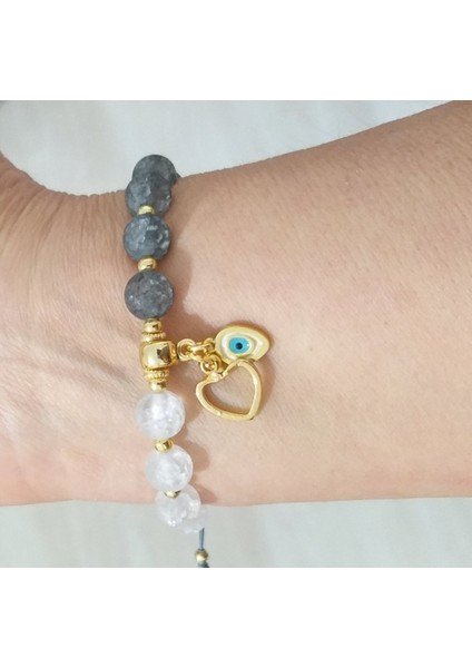 Beyaz ve Gri Necef Taşlı Nazar Boncuklu ve Kalpli Bileklik fiyatları