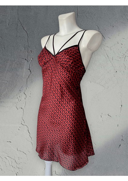 Dudak Baskılı Gecelik