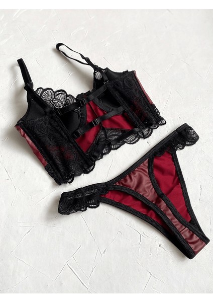 Dantel Detaylı Deri Büstiyer Takım indirimleri