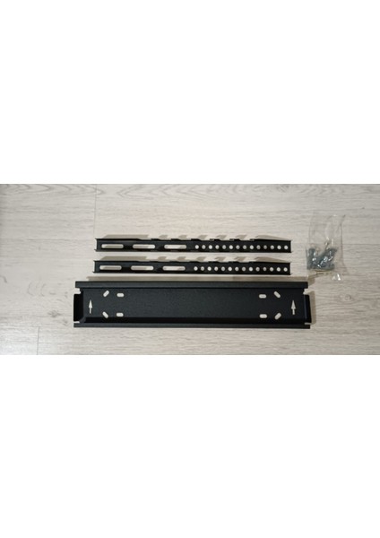 Grundig 49 Vlx 8650 Bp Sabit Duvar Tipi Tv Askı Aparatı ( Kademeli ve Aşağı,yukarı,yatay Hareket Özellikli)