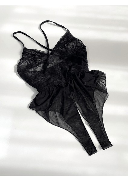 Özel Bölgesi Açık Tül Bodysuit