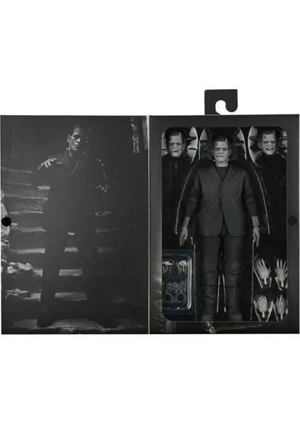Universal Monsters - Ultimate Frankenstein's Monster (Black & White) Figür fırsatları