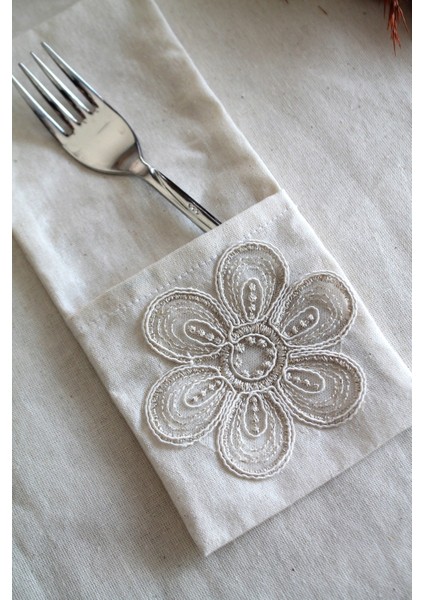 6 Adet Çiçek Dantelli Krem Keten Kaşıklık Servis Sunum - Table Decor modelleri