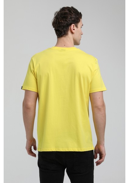 Bisiklet Yaka Sarı Slim Fit Tişört 23SSM20303