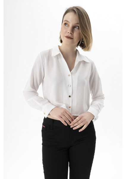 Kadın Düğmeli Kısa Salaş Gömlek fırsatları