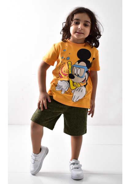 Erkek Çocuk Baskılı T-Shirt Şort Takımı