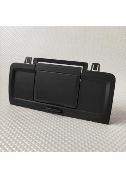 Passat B6 / B7 Arka Konsol Çakmak Kapağı 3C0863289 ()