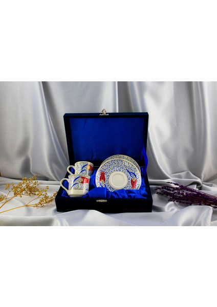 2'li Altın Yaldızlı Porselen Fincan Takımı Kadife Kutulu