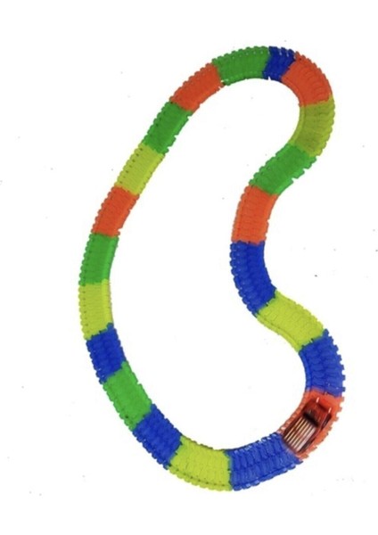 Kayyum Oyuncak Magic Tracks Parlayan Yarış Pisti Hareketli Raylar 168 Parça fiyatları