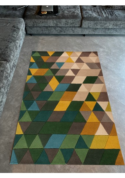 mira 1177 Geometrik Üçgen Desen Yeşil Bej Sarı Dokuma Taban Halı