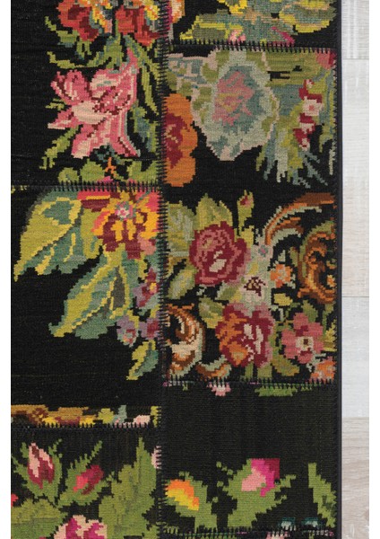 Mira Karabağ Desenli Dokuma Taban Halı fiyatları