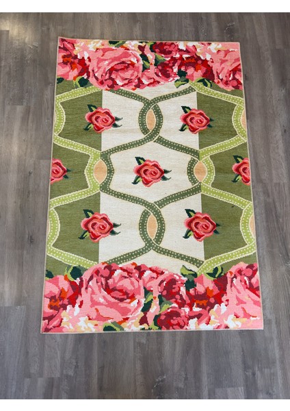 Mira 888 Yeşil Temalı Gül Desenli Floret Halı