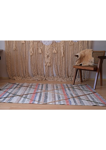 Rustik Pudra 4005 Pastel Tonlarda Ponpon Detaylı Kilim