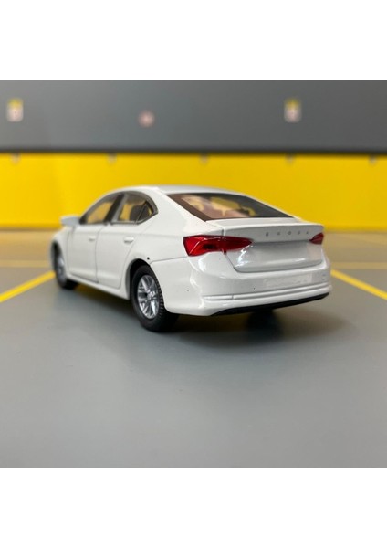 Skoda Octavia 1/36 Ölçek Diecast Metal Model Araba Oyunca Araba indirimleri