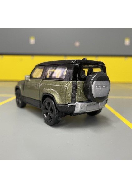 Land Rover Defender 2020 1/36 Ölçek Diecast Metal Model Araba Oyuncak Araba Çek Bırak Araba indirimleri