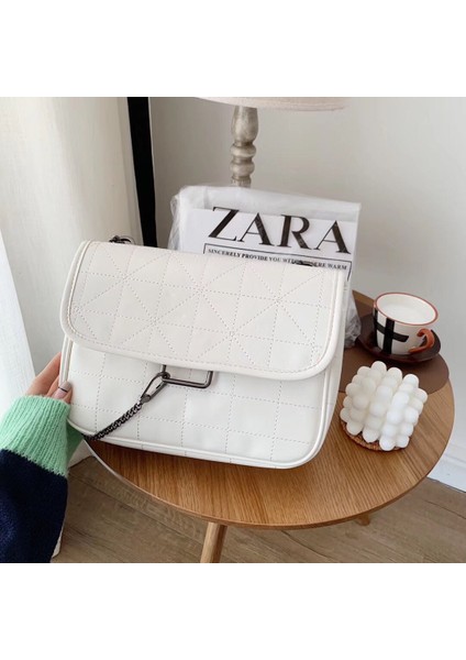 Wandering Çanta Yeni Moda Sonbahar Kış Kadın Çantası Siyah Vintage Omuz Çantası Crossbody Çanta Elmas Kareli Çanta Zincir Çanta El Çantası (Yurt Dışından)