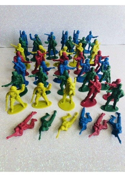 Asker Seti Oyuncak Toplam 44 Parça Kurşun Asker fırsatları