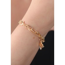 Clariss Gold Renk Zincir Model Çiçek Figür Yonca Detay Kadın Bileklik