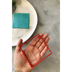8 Cm Tırtıklı Kare Hamur Şekillendirici