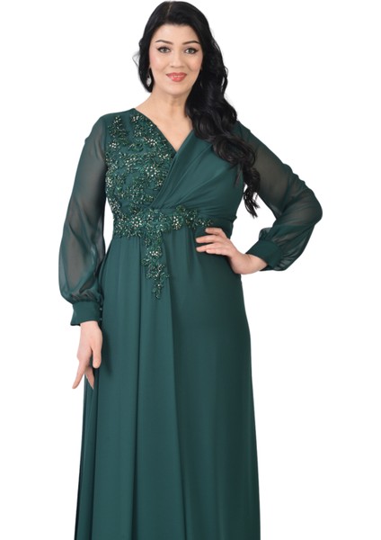 Büyük Beden Yeşil Renkli Uzun Şifon Elbise fırsatları