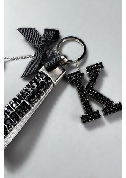 Siyah Bagetli Anahtarlık & Siyah K Harf & Gümüş Minik Top & Siyah Kurdela fiyatları